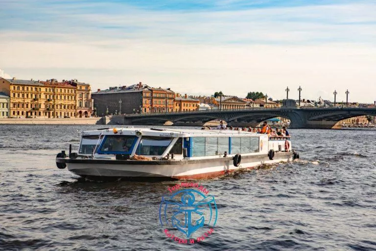 Теплоход Талисман